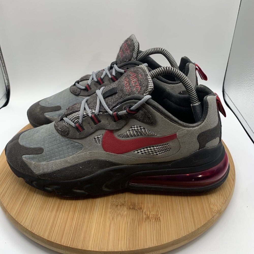Nike Air Max 270 React Mens Size 8 Running Shoes Black Grey Red CT3135 001
